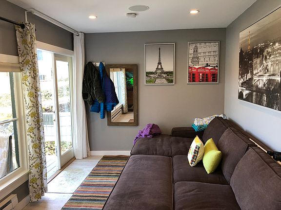 5th image of 16602 Pleasant Beach Dr SE
