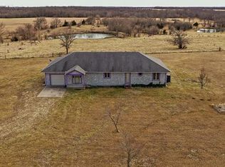 39102 Spring Valley Rd, La Cygne, KS 66040