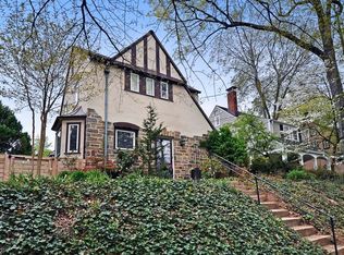 4204 46th St NW, Washington, DC 20016