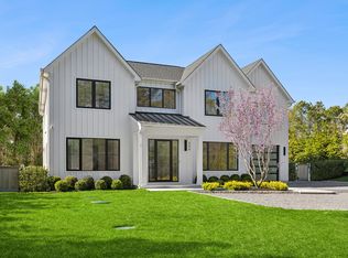 354 Saint Andrews Rd W, Southampton, NY 11968