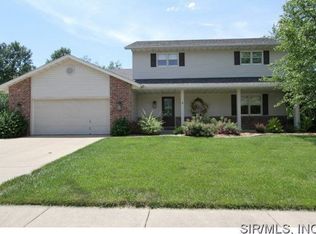 89 Sugarmill Rd, Troy, IL 62294