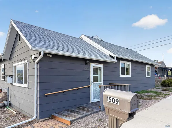1509 Midway St, Rapid City, SD 57701