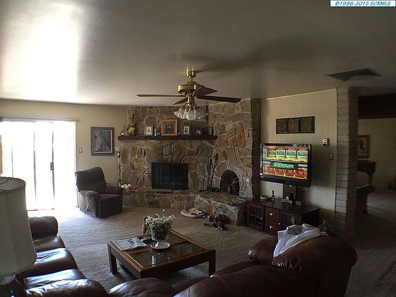 2nd image of 401 N Zia Cir