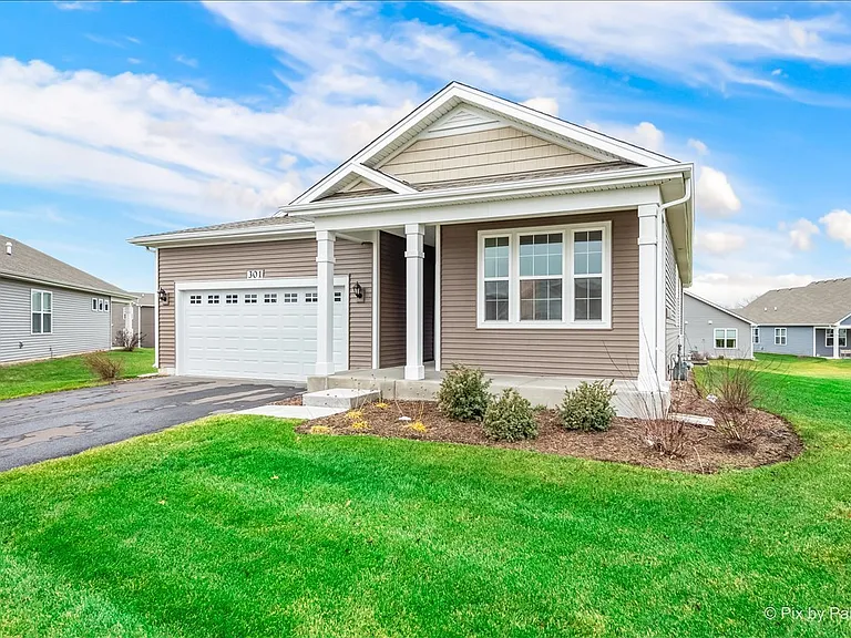 301 Westminster Ct — Photo 67