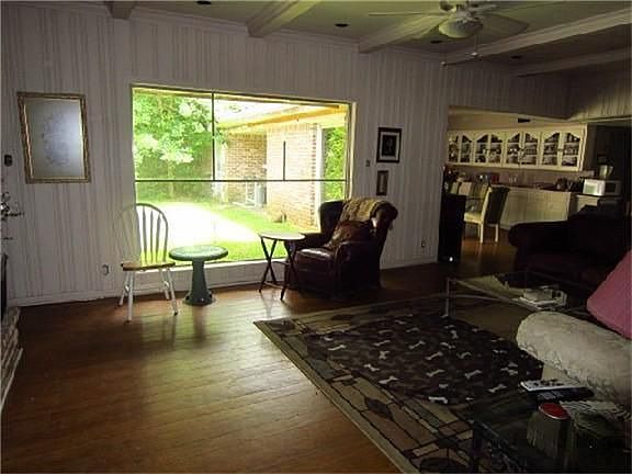 5th image of 3300 Twelve Oaks Ln