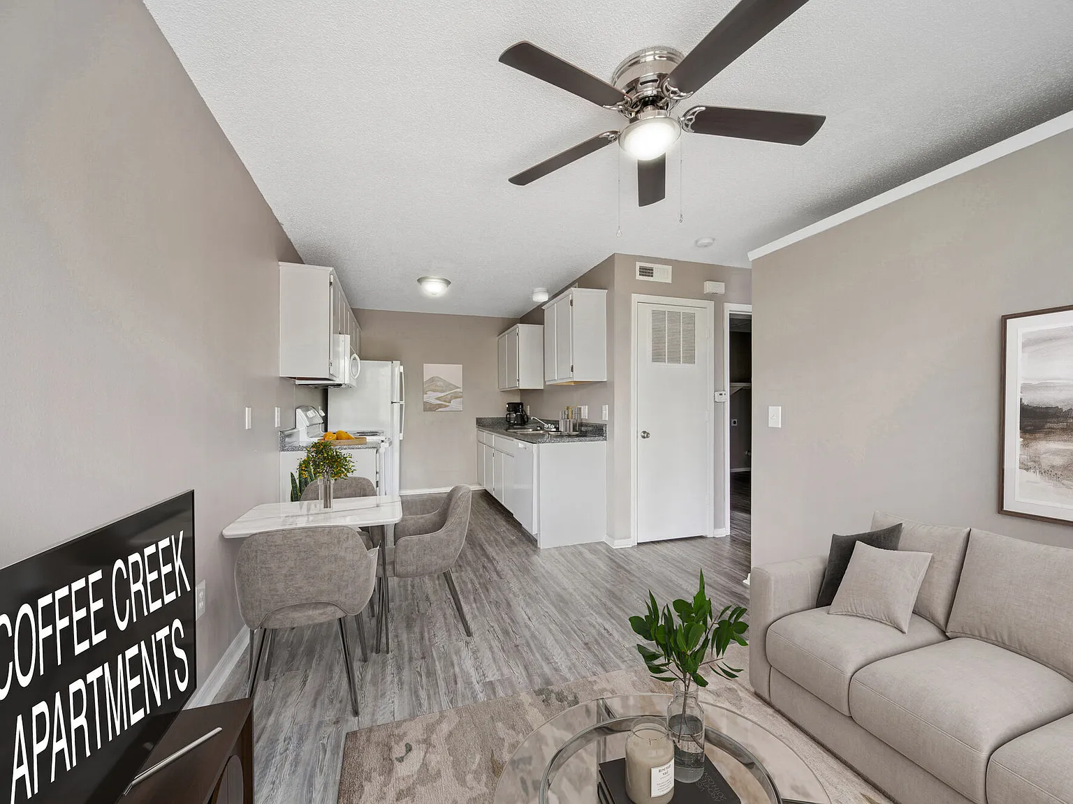 Coffee Creek Apartments — Photo 1