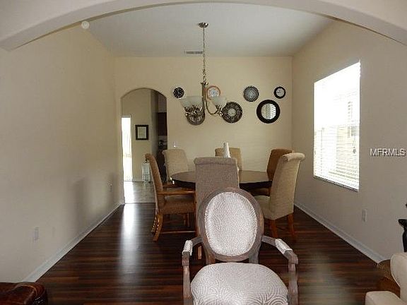 4th image of 2646 Carrickton Cir