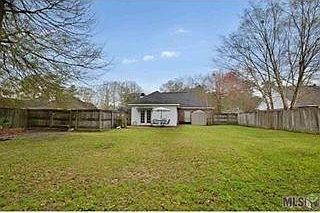 Huge fenced backyard