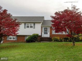 200 Cline Dr, Inwood, WV 25428