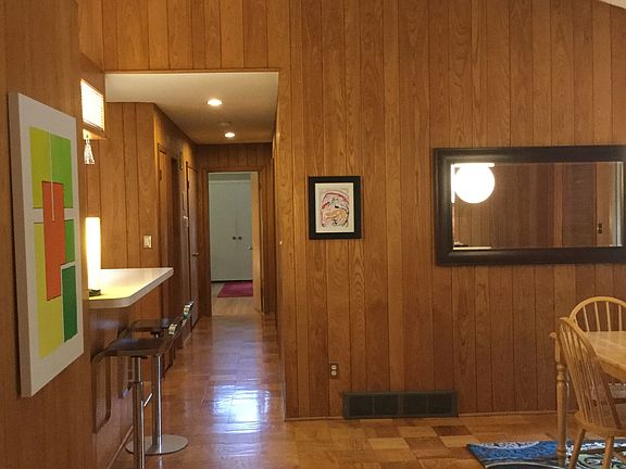 Dining toward Master Bedroom