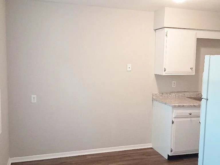 1514 N Pierson Ave — Photo 4