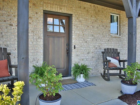 5th image of 249 Kinross Cir