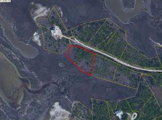 1647 Forsythia Trl, Eastpoint, FL 32328