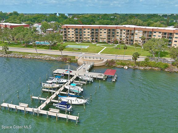 2nd image of 1025 Rockledge Dr APT 212A