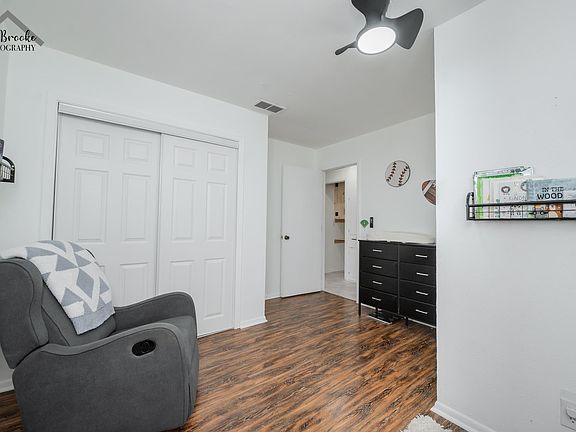 4th image of 4112 Beard Ave