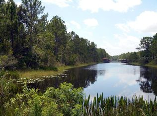 34 Amaryllis Dr S, Indian Lake Estates, FL 33855