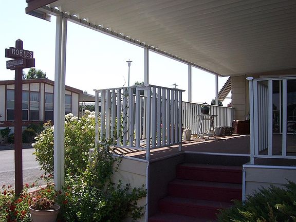 3rd image of 80 Bouganvillea Ave #80