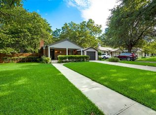 6425 Locke Ave, Fort Worth, TX 76116