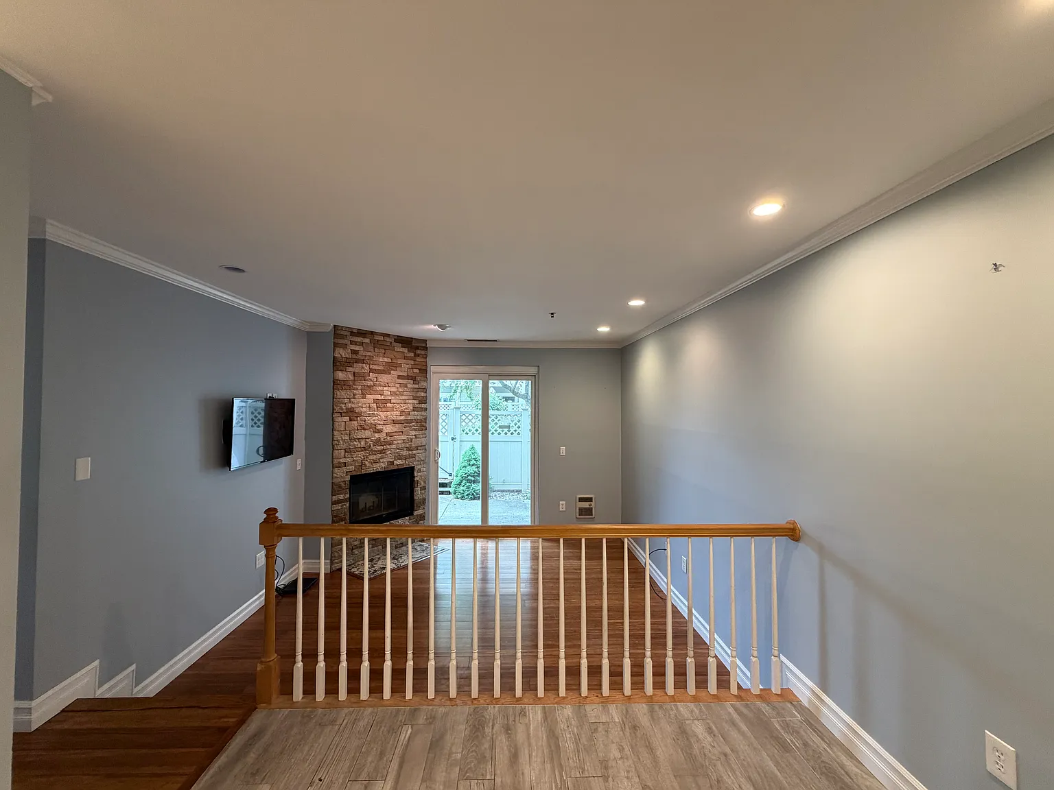 2 bed, 786 sqft, $2,750 — Photo 3