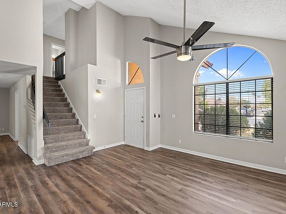 2nd image of 307 S OCEAN Drive