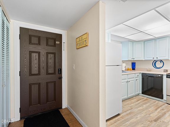 3rd image of 2100 Ocean Shore Blvd #1150