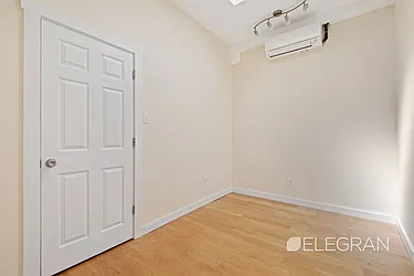 Rented by (Legacy) Elegran