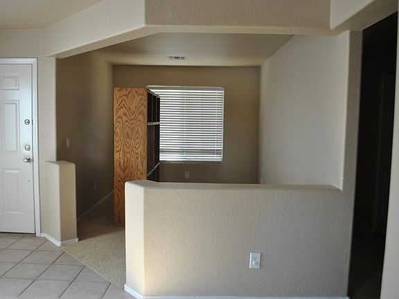 2nd image of 17552 W Watson Ln