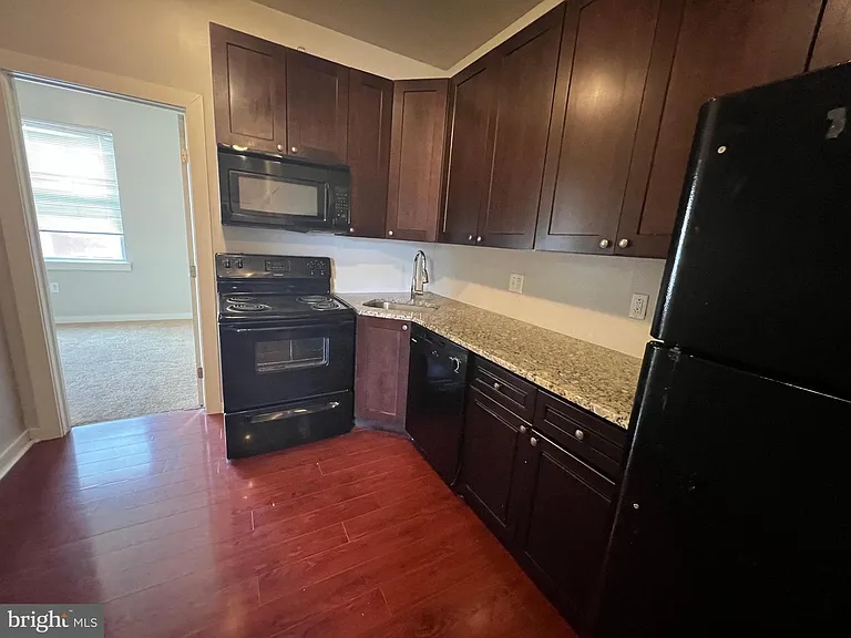1535 Cecil B Moore Ave — Photo 14