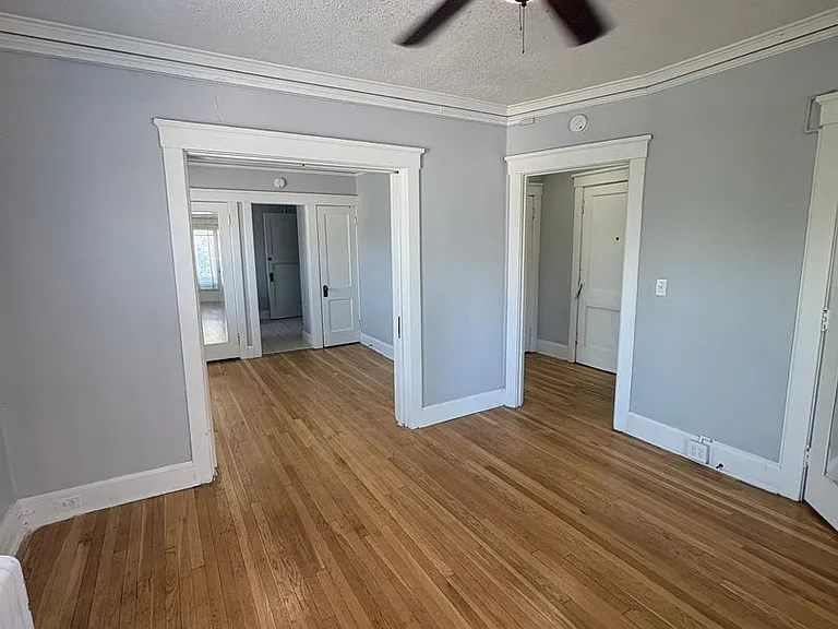 3301 Dewey Ave — Photo 5