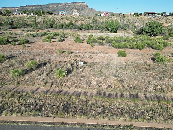 3rd image of 20 Sierra Bella Pkwy