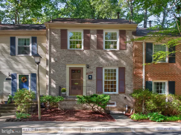 1512 Chatham Colony Ct, Reston, VA 20190