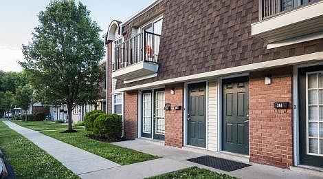 5th image of 275 High St E #309a73f52