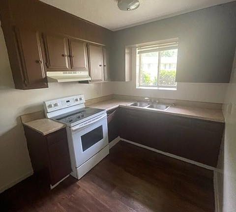 5th image of 162 Rhea Ave #F