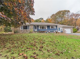 159 Snake Meadow Rd, Moosup, CT 06354