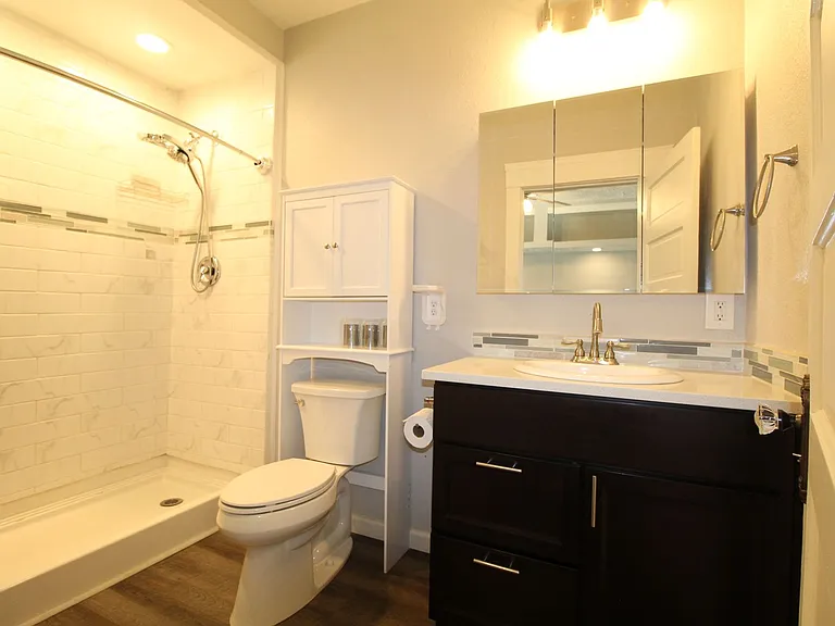 1306 E Montgomery Ave — Photo 19