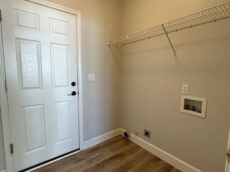 508 Vail Dr — Photo 14