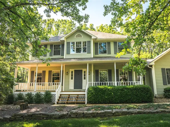 718 Oak Knoll Rd, Rolla, MO 65401
