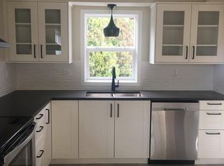 6305 NE 13th Ave, Portland, OR 97211