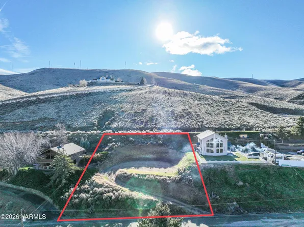 604 Hillside Dr, Yakima, WA 98903