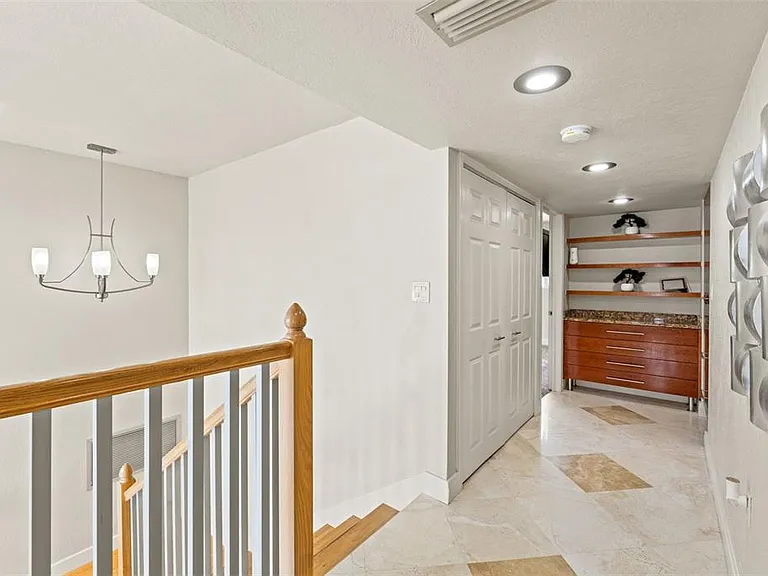 4522 W North B St — Photo 19