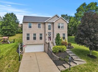 8023 Saddlewood Dr, Bridgeville, PA 15017