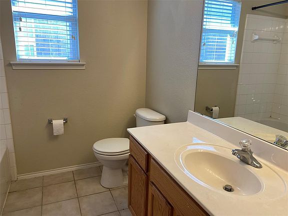 5th image of 416 Dogwood Dr