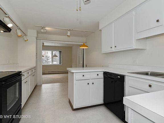 5th image of 2812 E Bel Aire Dr APT 104