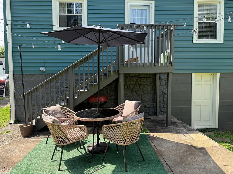 1607 Litton Ave — Photo 26