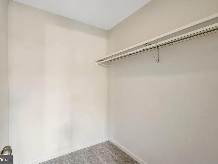 7065 Leewood Forest Dr — Photo 35