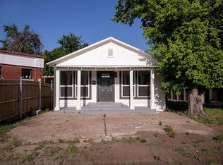 298 7th St, Honey Grove, TX 75446