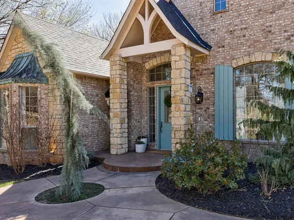 2230 Nicholas Ct, Edmond, OK 73034