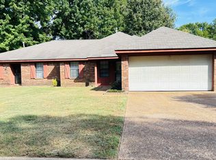 2002 Dawson Ln, Memphis, TN 38134