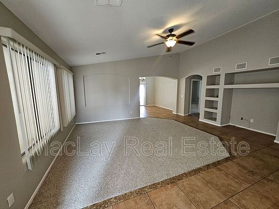 3rd image of 43826 W Lindgren Dr
