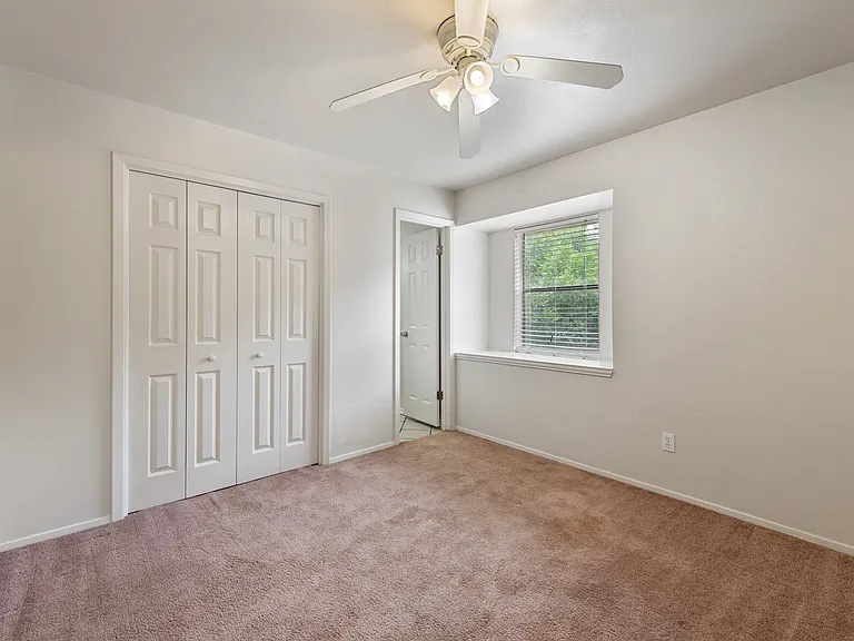 1904 Dartmouth St #S4 — Photo 13